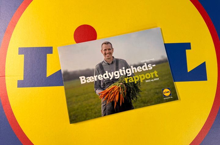 Lidl Danmarks nye bæredygtighedsrapport dækker perioden fra d. 1. marts 2023 til d. 28. februar 2025 og viser blandt andet en 63,21 % reduktion i Scope 1 og 2-emissioner samt en 30 % reduktion i plastemballage i egne mærker.