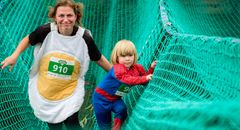 Hero Run er Danmarks Sjoveste familieløb til fordel for Børneulykkesfondens Legehelte. Foto: Børneulykkesfonden