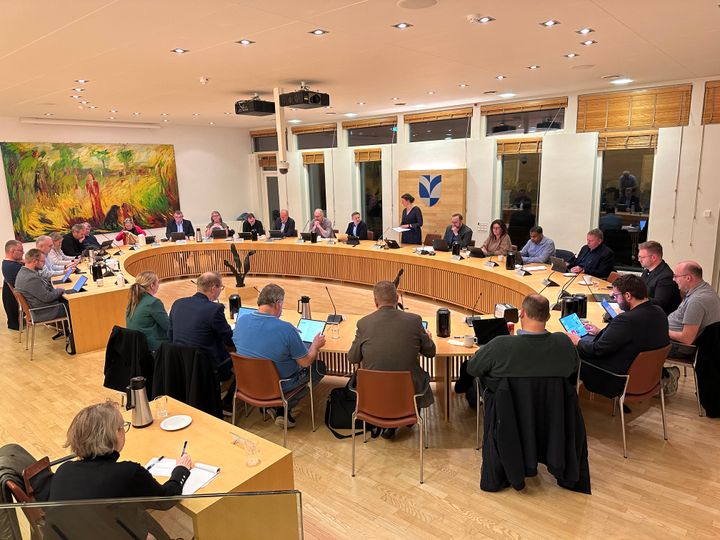 En samlet kommunalbestyrelse har indgået aftale om næste års budget for Billund Kommune. Foto: Billund Kommune