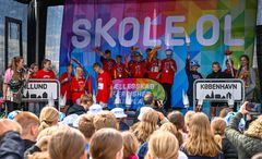 Selvom den skole-olympiske fakel ikke tændes i Billund Kommune i år, så lever ånden fra Skole OL videre i bedste velgående. Foto: Johnny Madsen