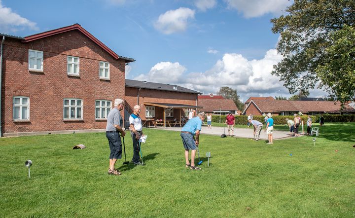 Hvad kan fællesskaber betyde for det gode seniorliv? Det sætter Ældrerådet fokus på ved tre gratis møder. Alle over 60 år i Esbjerg Kommune er inviteret til at deltage. Foto: Esbjerg Kommune.