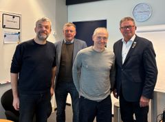 Den politiske følgegruppe består af Mikkel Ammitzbøll, Poul Erik Kjær, Lasse Harder Schousboe og Preben Friis-Hauge.