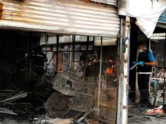 Udbrændt bod efter brand på dyremarked i Bangkok