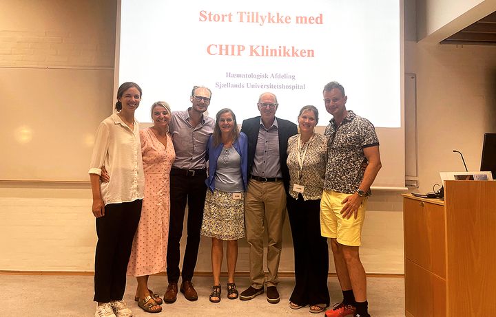 Åbningen af CHIP-klinikken blev markeret med et symposium. Fra højre mod venstre er det: Marie Hvelplund, Mette Grymer, Morten Kranker, Vibe Skov, Hans Hasselbalch, Sif Gudbrandsdottir og Lasse Kjær.