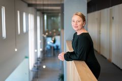 - Som politikere og sundhedsvæsen har vi et ansvar for at hjælpe dem, der har allermest brug for det. Det gør vi med Fusionsklinikken, hvor vi hjælper de patienter, som har brug for, at vi ikke kun kigger på deres ene diagnose, men på dem som hele mennesker, siger Trine Birk Andersen, regionsrådsformand i Region Sjælland.