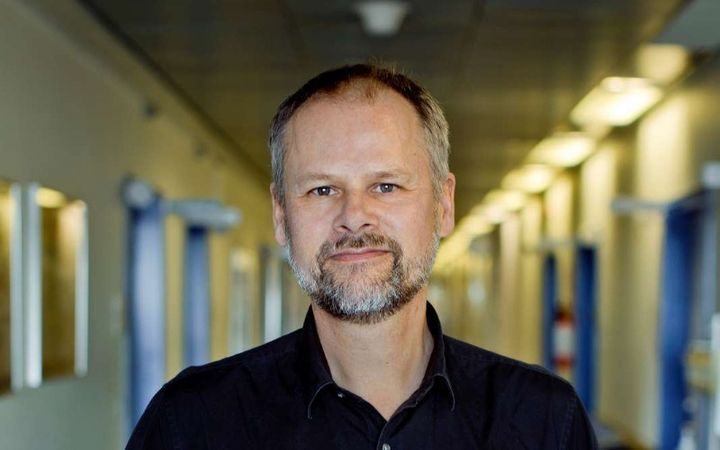 Portræt af Steffen Birk, ny sundhedsfaglig dirketør på Filadelfia, Epilepsihospital og sociale tilbud