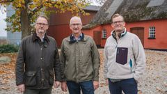 Jacob Andersen (Director of Raw Materials, Carlsberg Group), Søren Ilsøe (Farmer), Simon Boas Hoffmeyer (Head of Sustainability at Carlsberg Group)