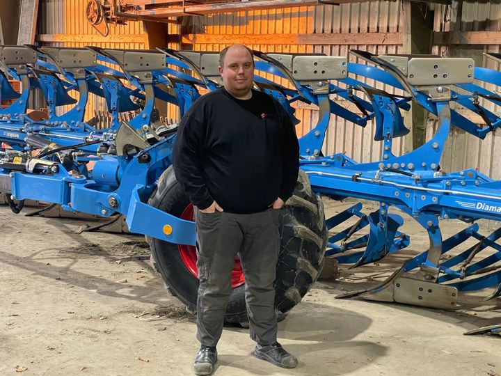 I de 14 år 30-årige Morten Enok fra Falster har været medlem af LandboUngdom, har Region Storstrøm aldrig afholdt et pløjestævne. Nu glæder han sig til at stå i spidsen for årets DM.