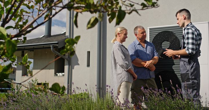 Varmepumpepuljen åbner torsdag den 2. juli 2026 klokken 10.00. Læs mere, se vejledninger og søg tilskud på SparEnergi.dk.