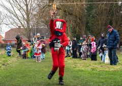 Fastelavnsløjer på Færgegården kombinerer leg med gamle skikke med nyere fastelavnstraditioner tre dage i ugen op til fastelavn. I både uge 7 og 8 kan familier desuden finde deres kreative evner frem og lave deres egen magiske amulet.