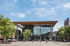 Det hollandske museum Fries Museum i Leeuwarden vil fra 5. september 2026 til 7. februar 2027 være stedet, hvor ’Odin fra Lejre’ vil residere og kan opleves i museets særudstilling ’REDBAD: the legendary king’.