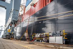 Landstrømsanlægget kan levere strøm til containerskibe, der anløber Aarhus Havn