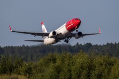 Fra det tidlige forår kan østjyder igen flyve direkte til Alicante og Malaga fra Aarhus med Norwegian. I sommerferien flyver Norwegian også til Palma de Mallorca fra Aarhus Airport.