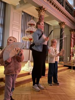 Lær viftesprog og dansetrin i 1700-tallet