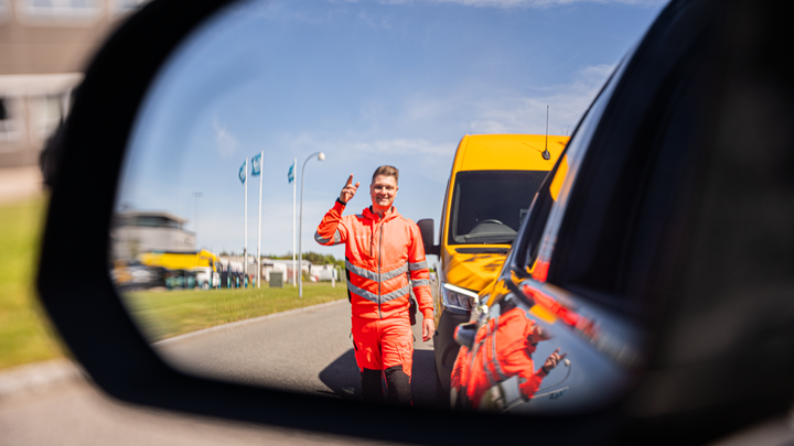 Hvis du vil undgå at få brug for SOS Dansk Autohjælp i sommerferien, er et servicetjek en god investering. Foto: SOS Dansk Autohjælp