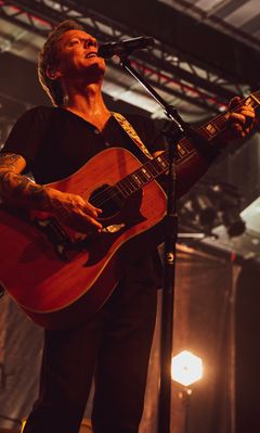 Kiefer Sutherland i koncert 2026