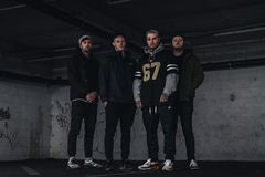 Pressefoto af Oceans Ate Alaska