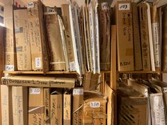 Nodearkivet hos Edition·S rummer adskillige hyldemeter dansk partiturmusik fra gulv til loft. Nu skal alle værker sikres for eftertiden.