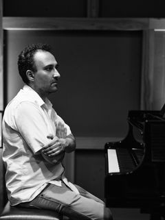 Søren Rastogi ved Odsherred Kammermusikfestival (Foto af Ettore Causa)