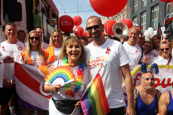 Danish Rainbow Awards hylder Susse Wold for hendes enestående engagement i aids-sagen og de mange år som præsident for AIDS-Fondet.