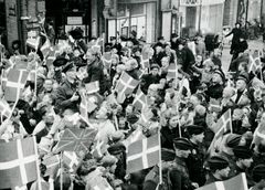 Enlændernes ankomst til Tønder i befrielsesdagene. Foto: Frihedsmuseet