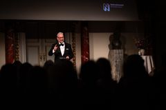 Rane Willerslev ved Forskningens Aften 2023. Foto: Lars Hestbæk, Nationalmuseet.