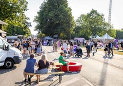 Festugens Bypark, der strækker sig over Rådhusparken og Musikhusparken, summede af live alle dage fra morgen til aften.