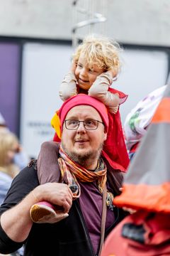 Foto fra jubilæumsarrangementet i Aarhus Midtby 'Hele Aarhus Fejrer'.
