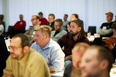 Deltagerne stillede spørgsmål og delte erfaringer om et mere bæredygtigt byggeri.