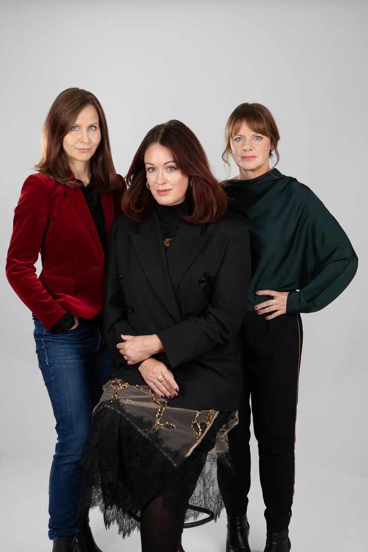 Fra venstre: Tine Brødegaard Hansen, chefredaktør for femina i Danmark, Ingeborg Heldal, chefredaktør for Kvinner og Klær i Norge, og Malin Roos, chefredaktør for femina i Sverige.