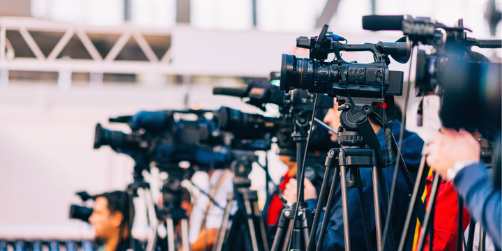 Forsøgsaftalen omfatter udvalgte begivenheder fra valgkampen –  fx pressemøder fra partierne.