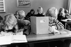 Stil fra 'Skoleliv' (1976) Instr. Ole Henning Hansen