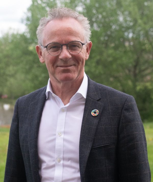 Brian Thomsen Chefkonsulent, Dansk Akvakultur Producentorganisation Formand for Aquaculture Advisory Council.