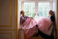 Marie Louise Bech Nosch og Else Skjold. 'Det store stofskifte' på Designmuseum Danmark. Foto: Andrea Sonne