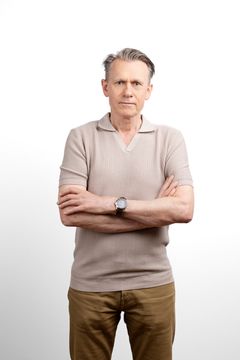 Det er som om, politikerne tænker, at danskernes tandsundhed bare passer sig selv. Men sådan er det jo ikke, siger Tandlægeforeningens formand Torben Schønwaldt.