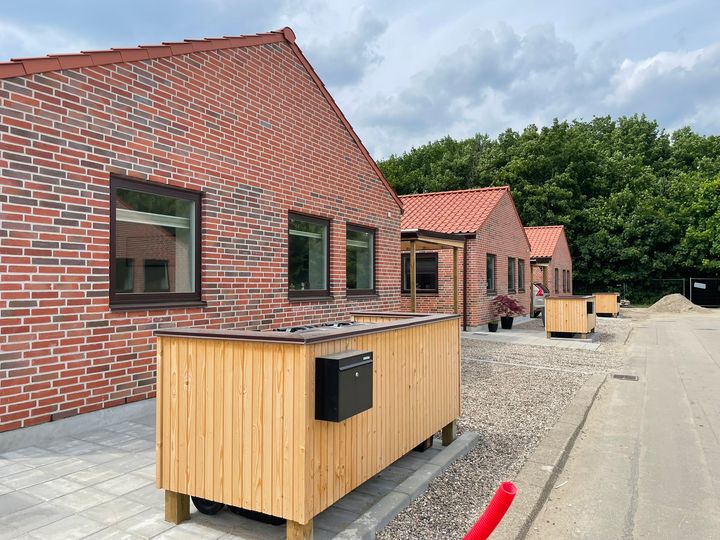 Boligerne på Toften i Padborg gennemgår en omfattende renovering. Den 23. september åbner DVB Syd dørene til to af de renoverede boliger. Foto: Boligkontoret Danmark.