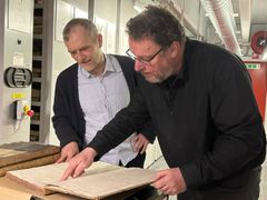 Kronprindsessens besætning målte lufttrykket dagligt og viser, hvordan man tog ny teknologi i brug under vanskelige forhold. Et faldende barometer kunne være det eneste tidlige varsel om storm på vej - derfor var selv upræcise eller besværlige målinger bedre end ingen.