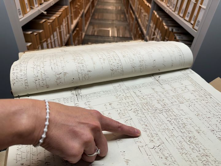 For første gang bliver danske skibsjournaler ikke bare tilgængelige men søgbare, kortlagte og brugbare som data til historie-, slægts- og klimaforskning.