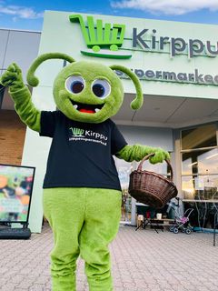 Maskotten Loppen Louie kigger forbi til fødselsdag og er klar til at uddele krammere og slikkepinde til børnene.