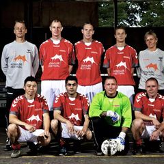 Med Roskilde Festival som hovedsponsor rejste dette hjemløselandshold til Homeless World Cup i 2012