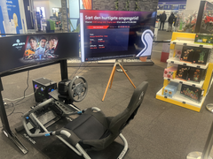 F1 racing-simulator: kan prøves i Elgiganten Aalborg SV