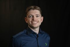 Christian Viltoft, Salgschef i Elgiganten