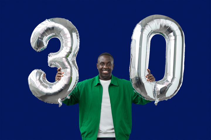 Elgiganten fejrer 30 år med gigantisk gameshow og Melvin Kakooza i front