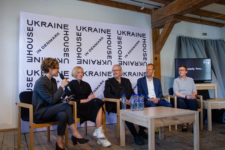 Panel discussion “Shelter the Body, Nurture the Soul” at Ukraine House after the opening of the "Spaces of Dignity" exhibition. From left to right: Nataliia Popovych, Chairperson of Ukraine House in Denmark, Oleksandra Naryzhna, architect, urbanist, CEO NGO Urban Reform, Karsten Pålson, Danish urbanist and author of Humane Cities, Simon Prahm, co-founder and CEO GAME, Katya Stukalova, curator of the exhibition "Spaces of Dignity".