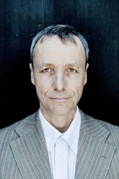 Professor Jeppe Dyre.