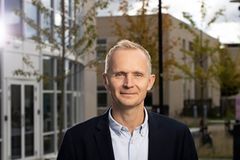 Ole Helby Petersen.