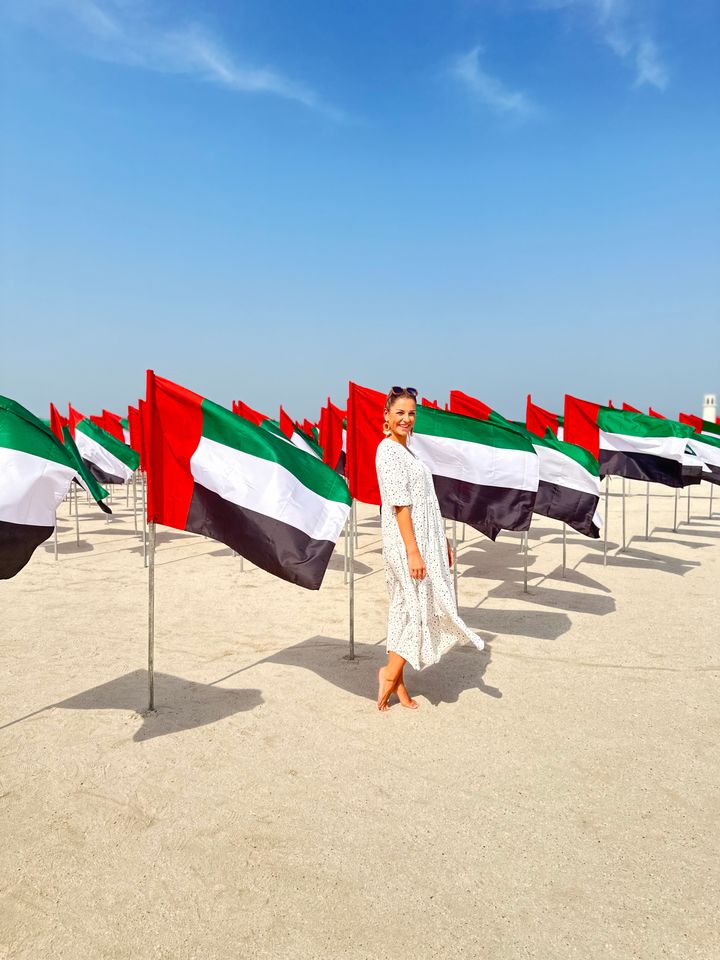Danske Camilla Siggaard har arbejdet som kabinepersonale for Emirates siden 2018 og bor til daglig i Dubai. Her deler hun sine bedste anbefalinger til, hvad man bør opleve i den levende by.
