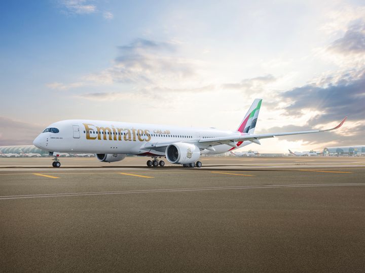 Emirates' første Airbus A350 blev i dag præsenteret ved et arrangement i Dubai.