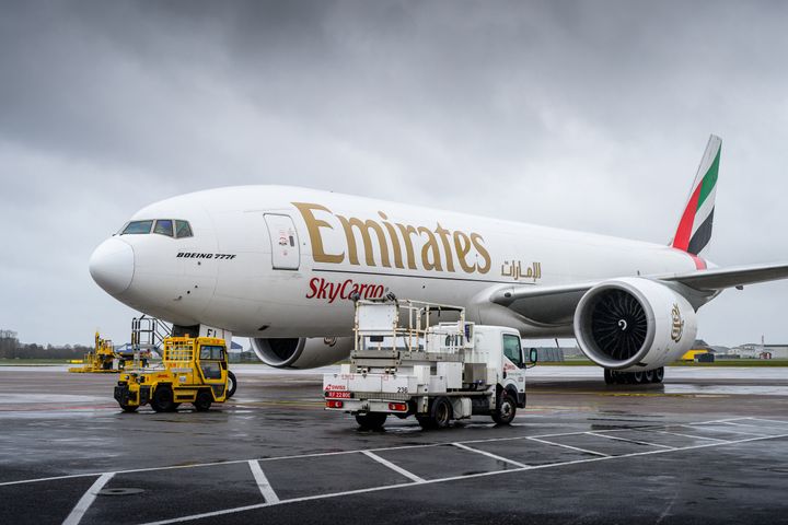 Emirates fragtfly modtages i Københavns Lufthavn onsdag den 1. januar 2025. Foto: Claus Andersen.