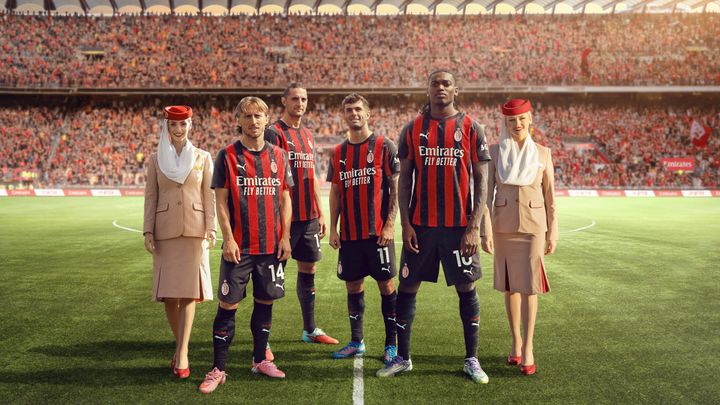 Emirates og AC Milan har offentliggjort en forlængelse af deres ikoniske partnerskab